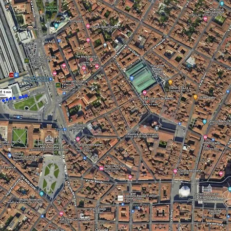 Via Benedetta, 13 - Charming - Florentine Gem Steps From Station - Prime Spot!